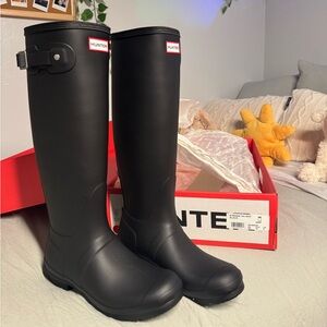 Hunter Classic Black Rain Boots
